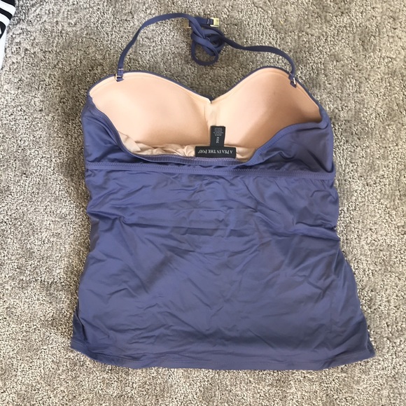 Maternity baiting suit top. Adjustable strap can be removed. Size medium. - Picture 2 of 3